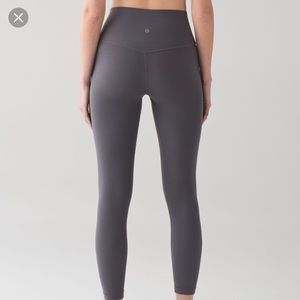 📌SOLD📌 NWT dark carbon align pant (size 2)